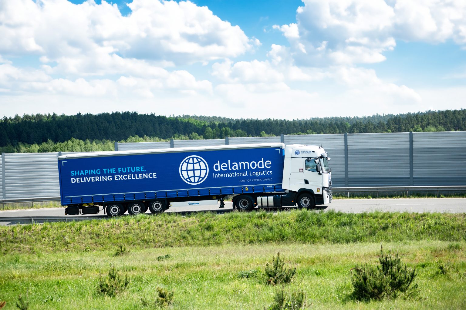 Delamode Team Kelių transportas | Delamode Baltics Vietiniai ir tarptautiniai ...